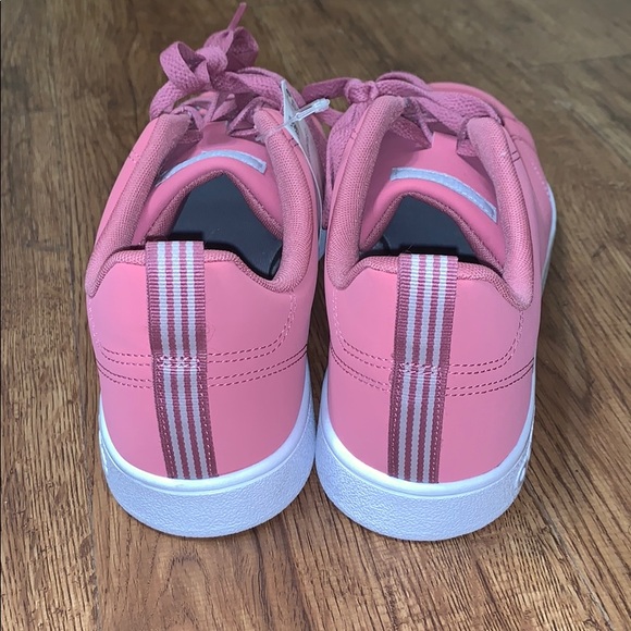 NWT Women’s Pink Adidas VS Advantage Sz 11 - Picture 4 of 7